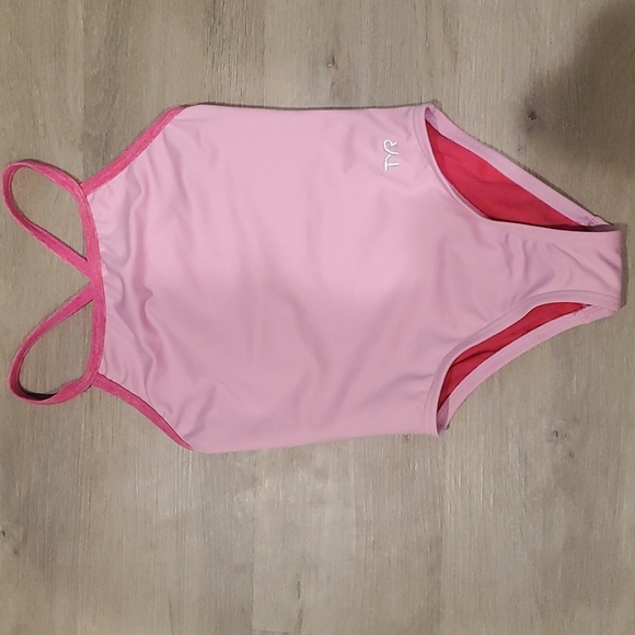 TYR Other - Girls TYR 6/6x one piece swimsuit